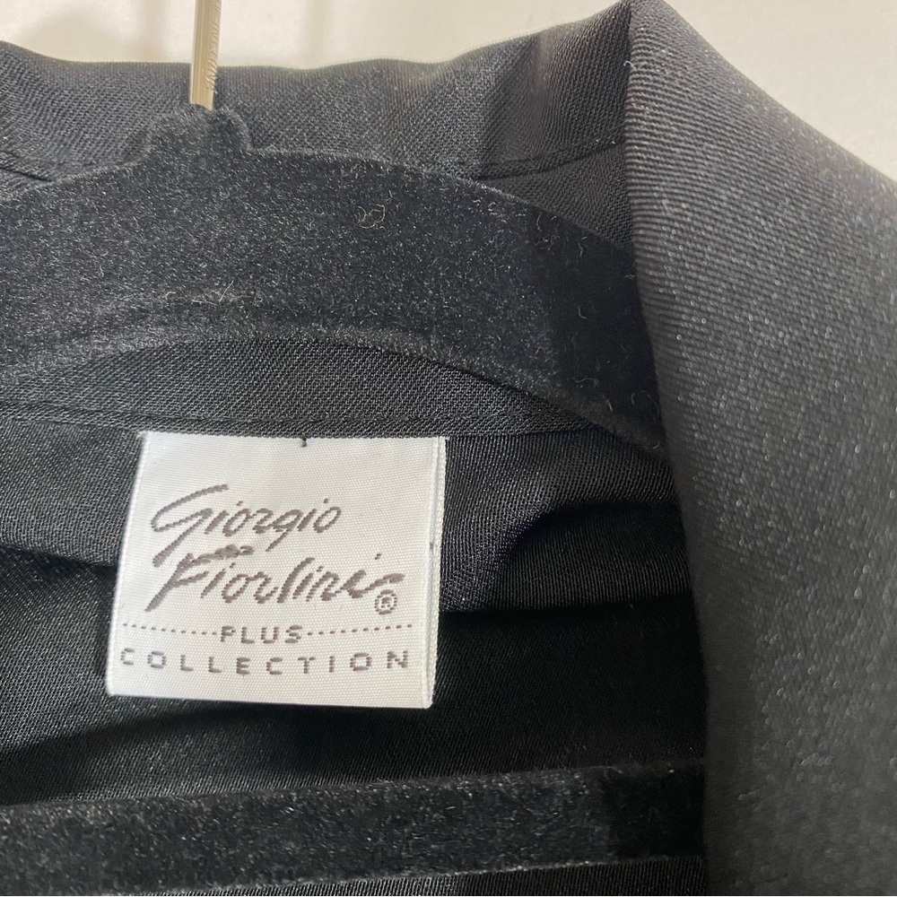 Giorgio Fiorlini Plus Collection Skirt Shirt Two Piece Black Semi-Formal… - Picture 3 of 16